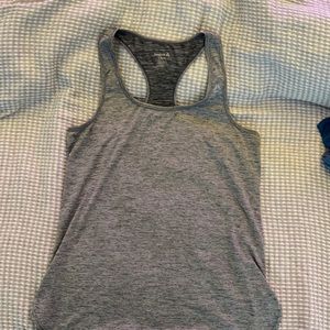 reebok shirt! size L, worn 1-2x